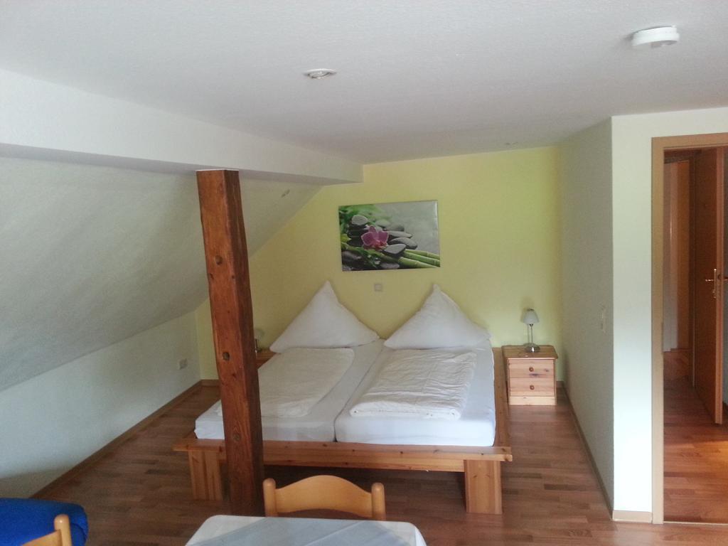 Landgasthof Lang Zum Adler Oberkalbach Esterno foto