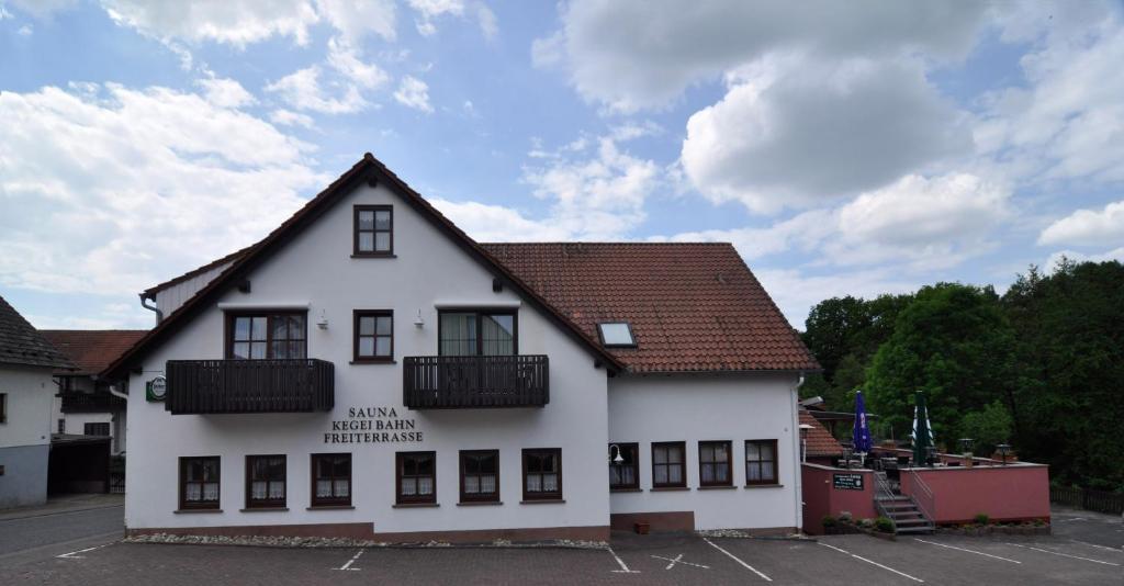 Landgasthof Lang Zum Adler Oberkalbach Esterno foto